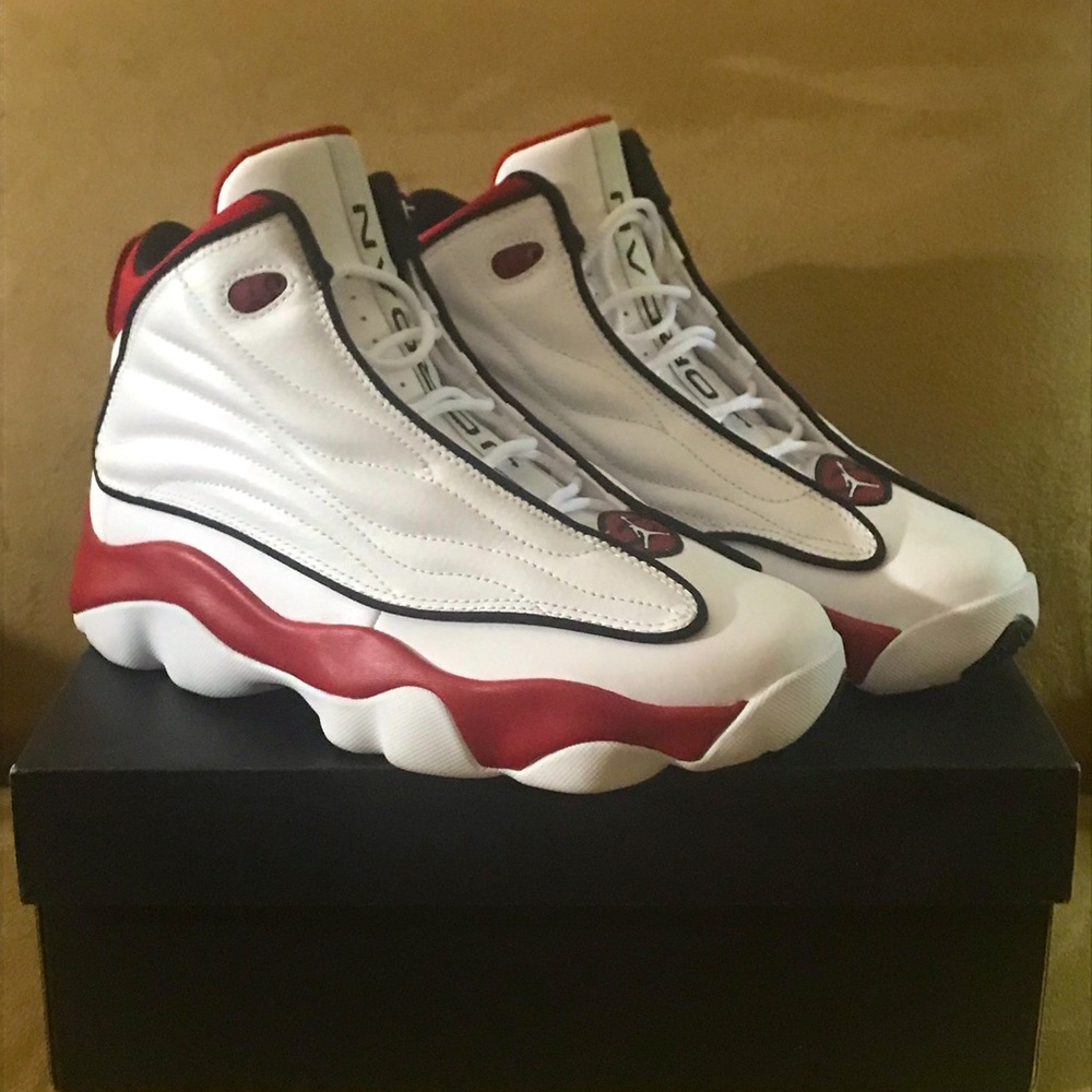 Jordans pro strong (Available)